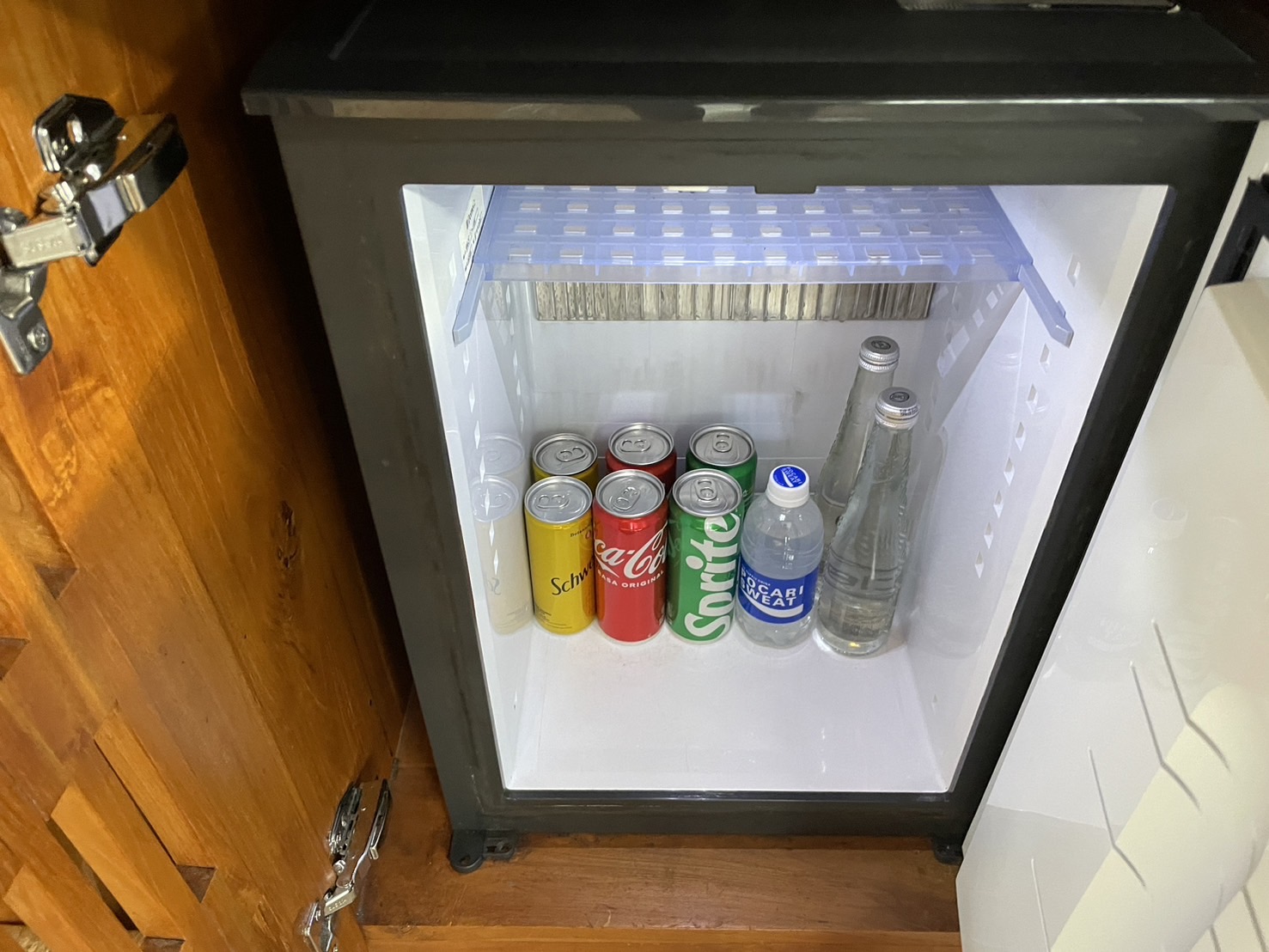 ミニバー(無料)