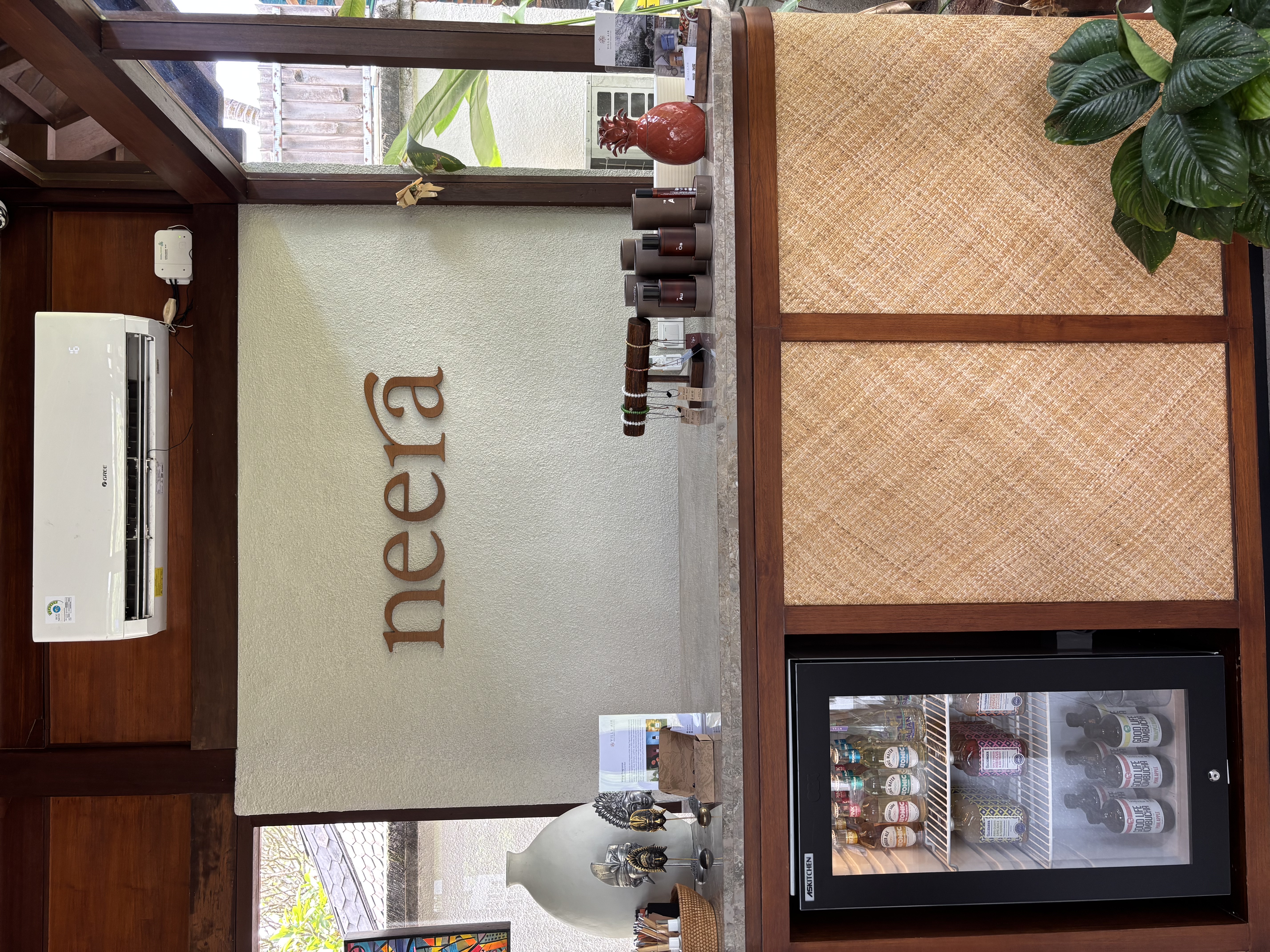 MtgVbvuNeera(j)vF9:30-18:30