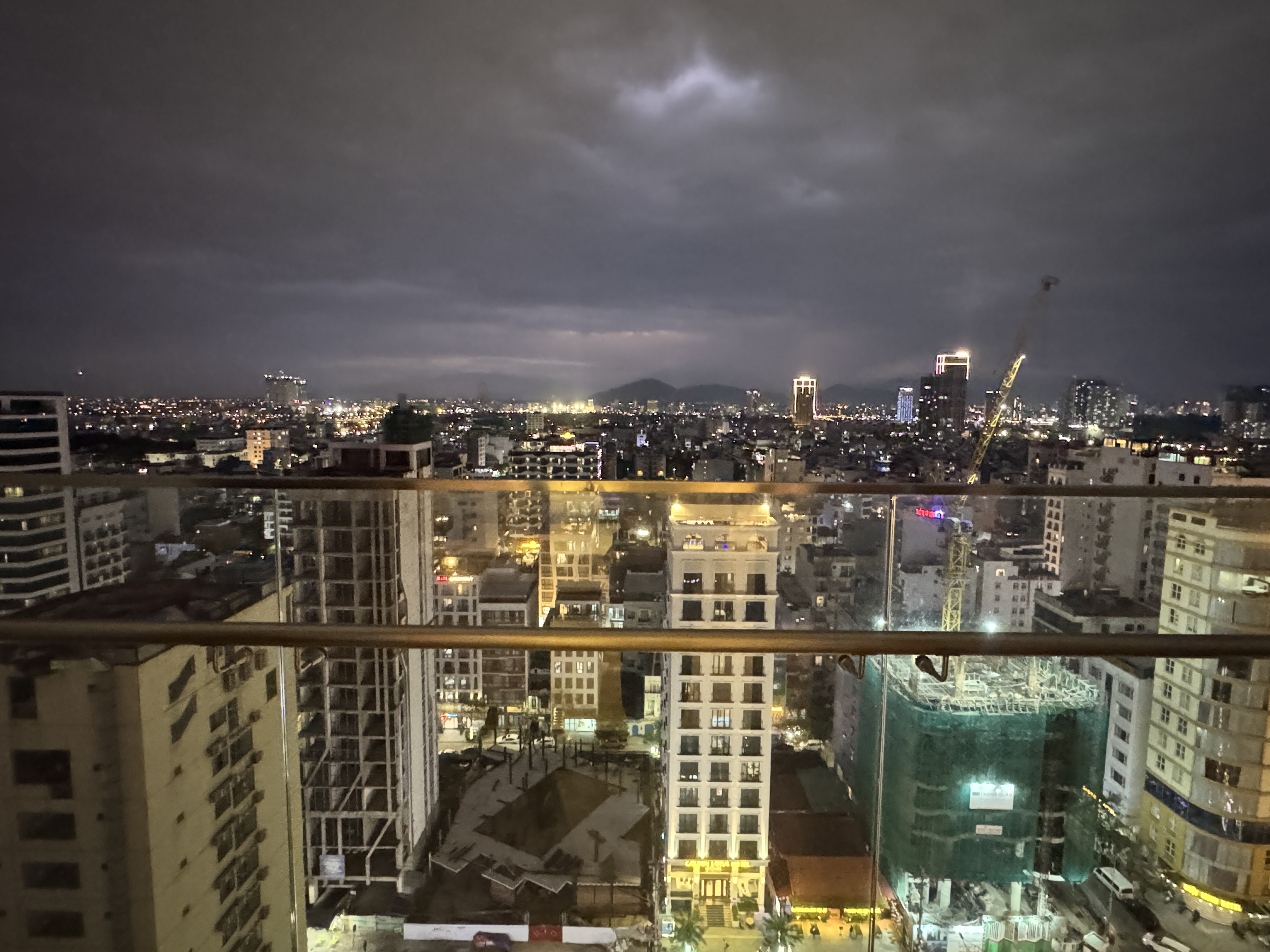 �ץ�ߥ� �������� ���ƥ��ӥ塼����������ηʴ�