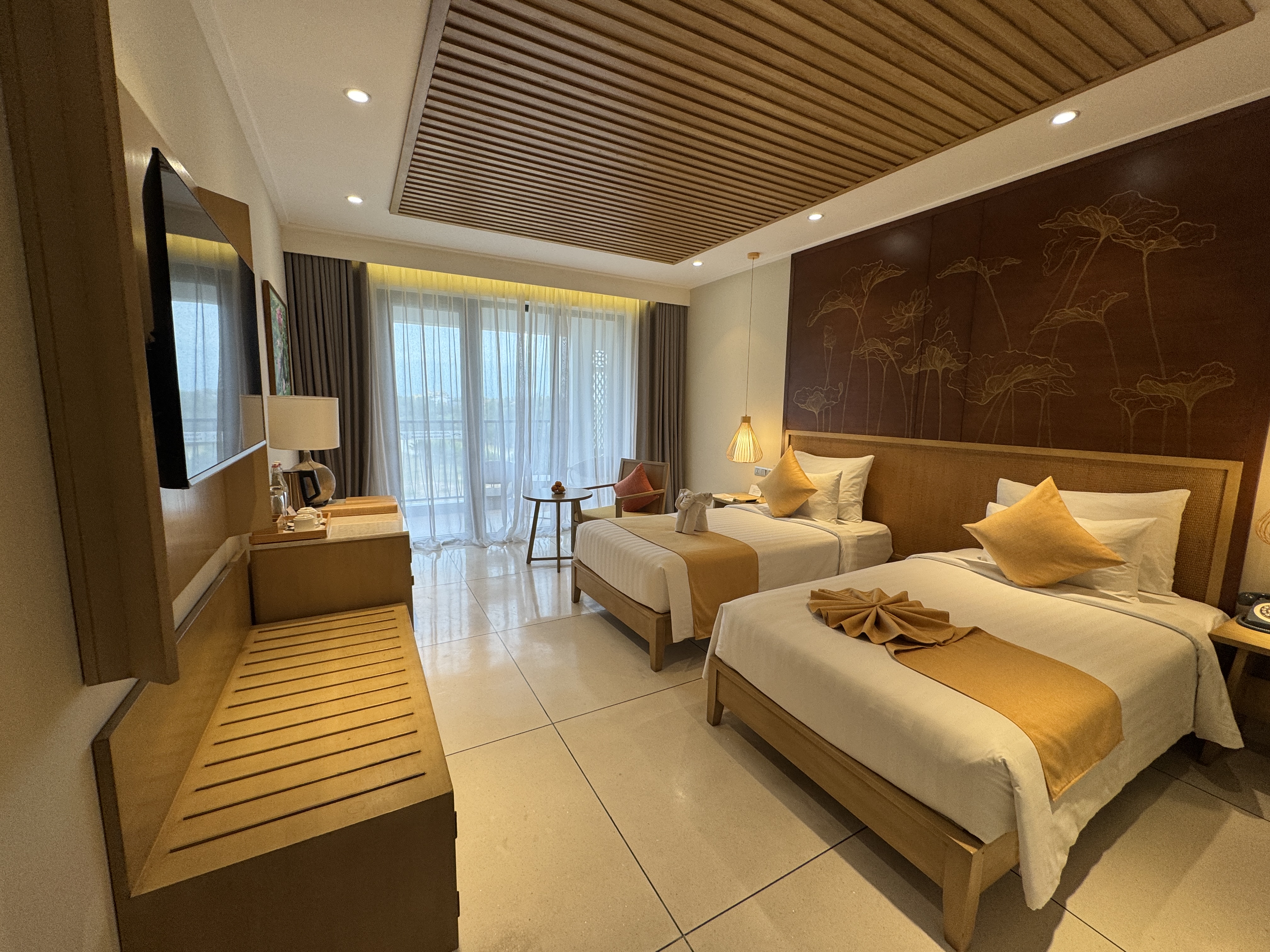 �٥åɥ롼��/��ӥ󥰥��ڡ���