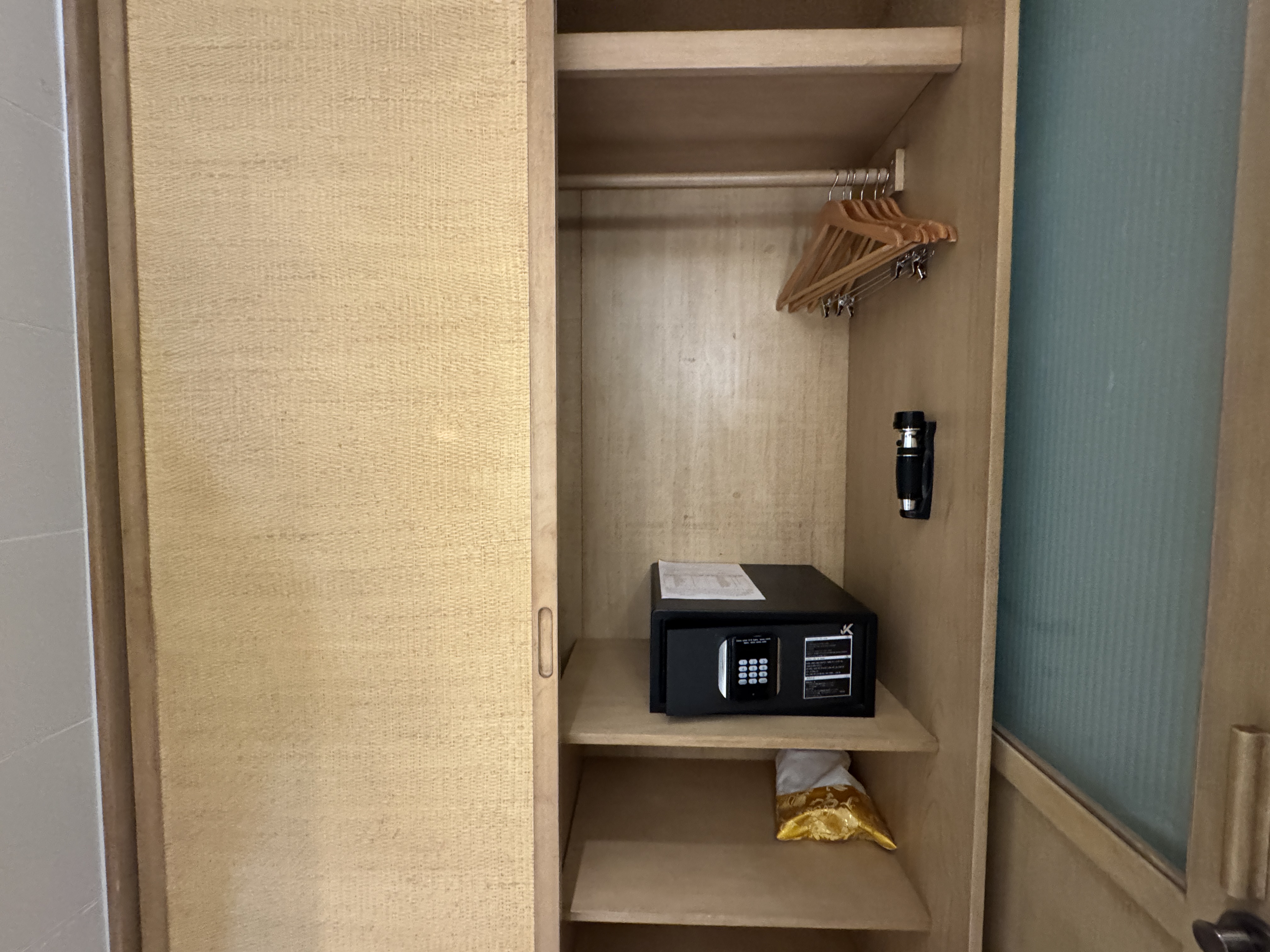 �������ƥ��ܥå���