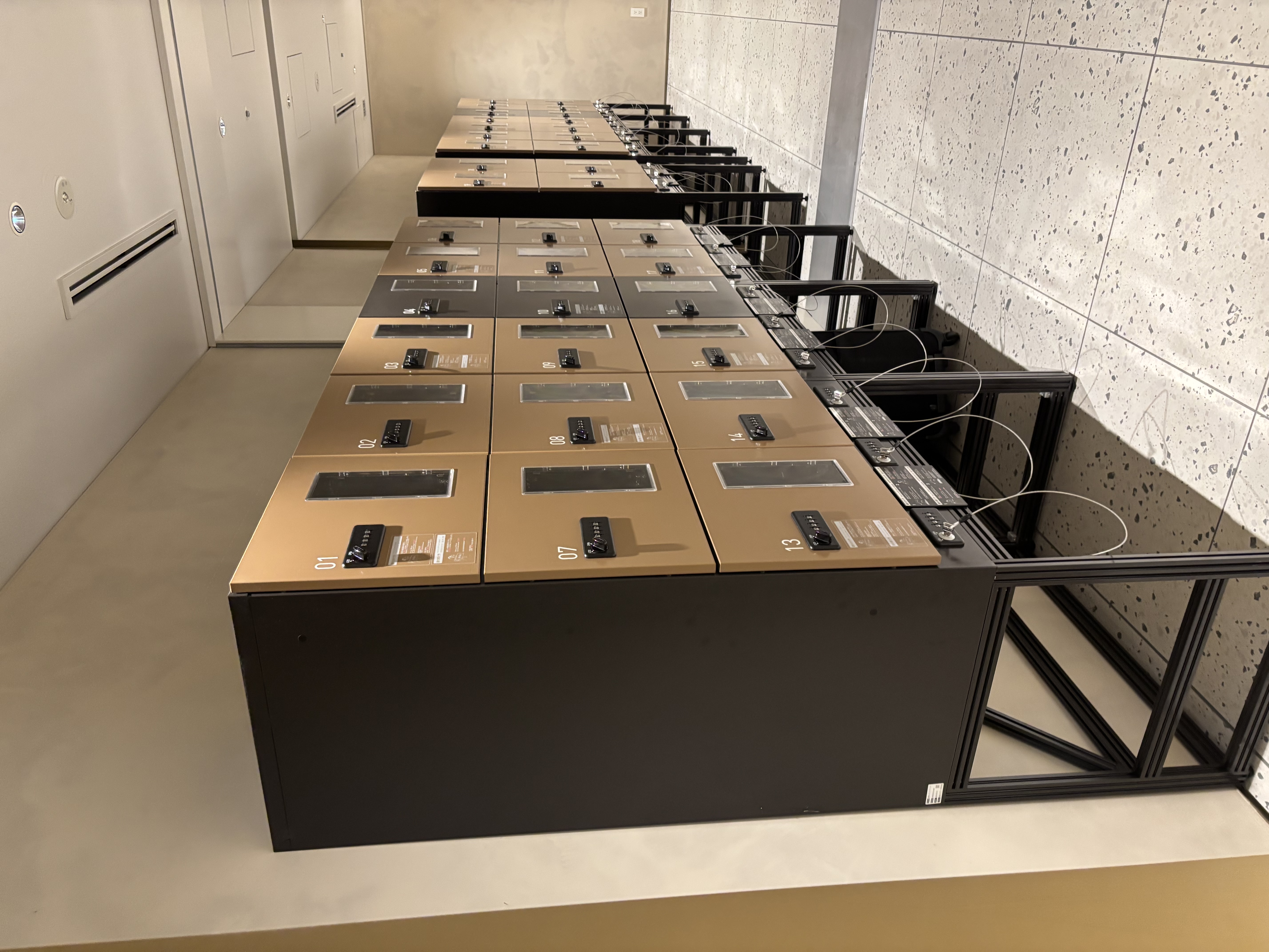 ��������å���