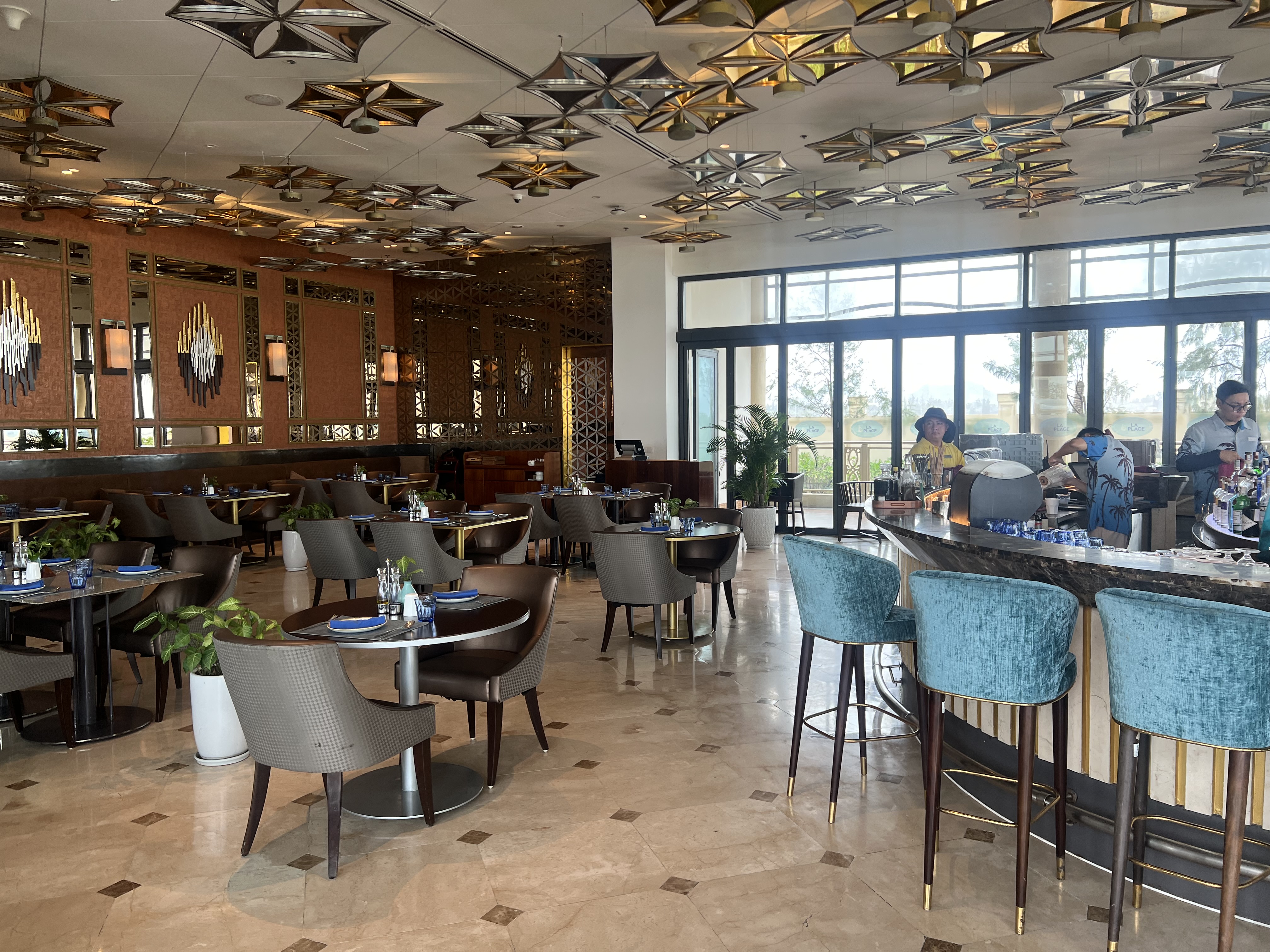 �ơ��֥���