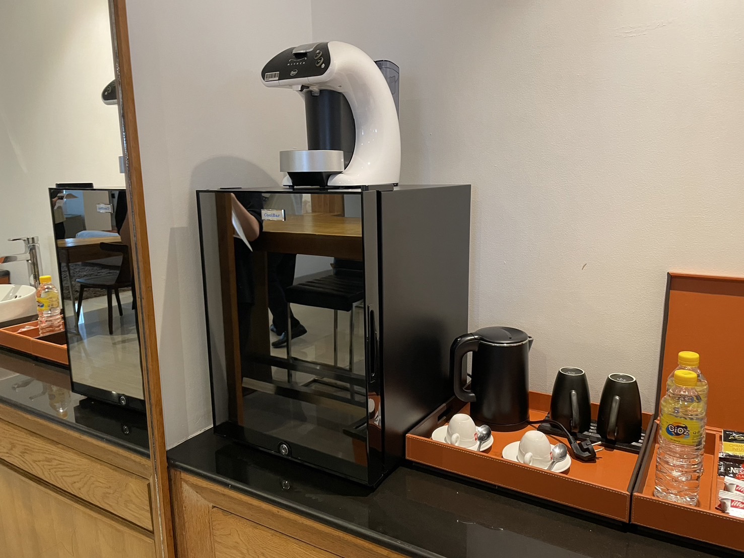 �R�[�q�[���[�J�[�A�|�b�h��