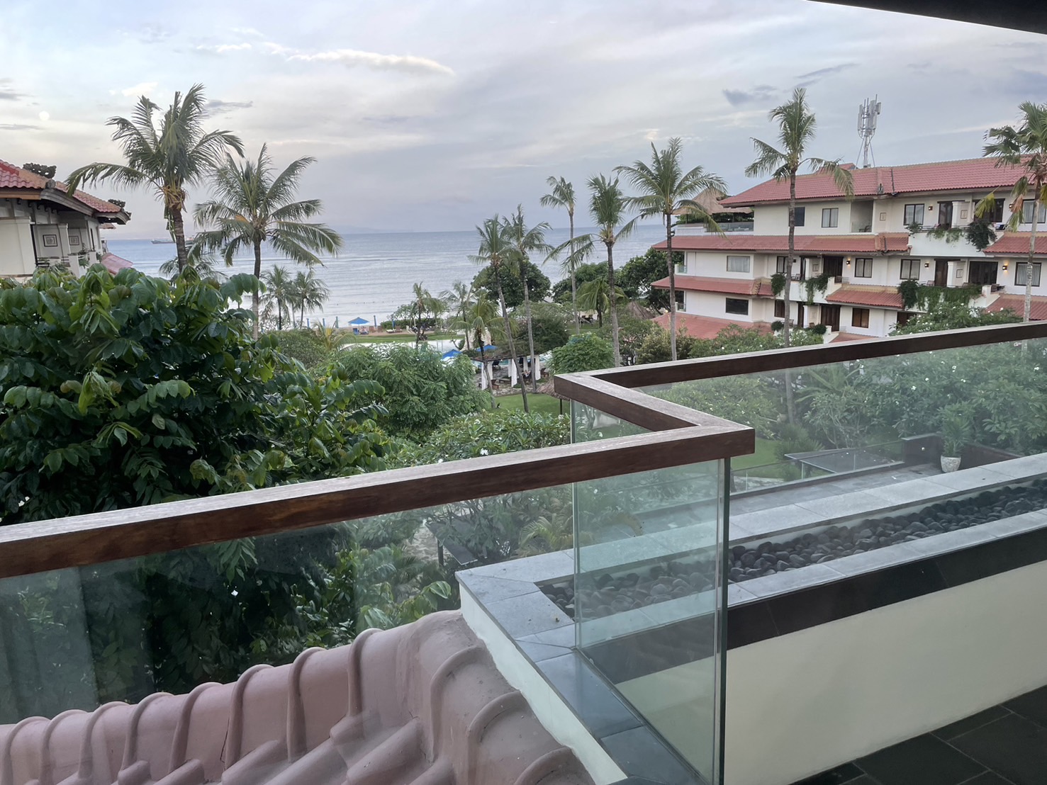 �o���R�j�[����̒���