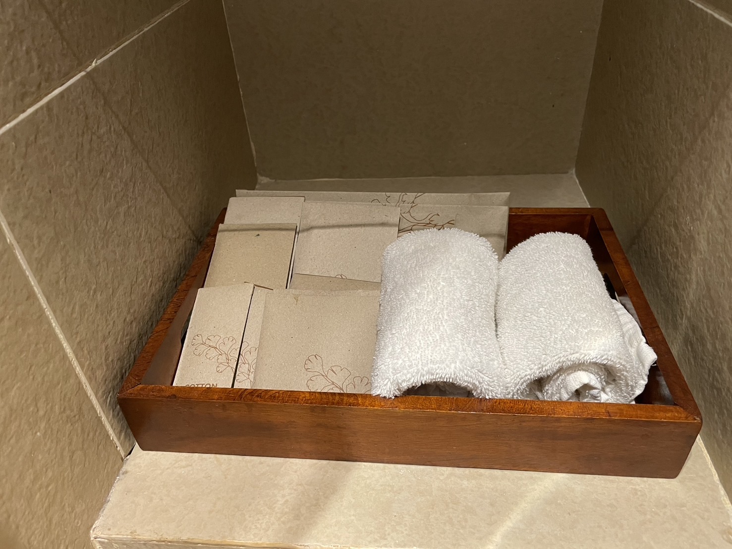 �A���j�e�B��