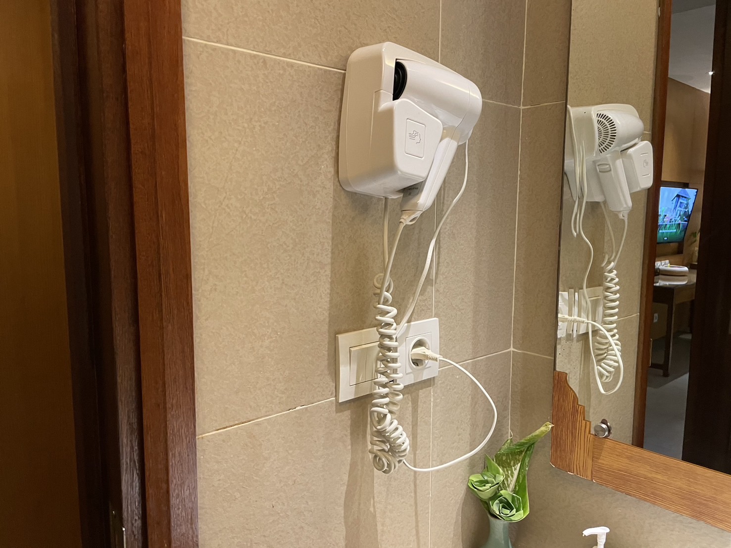 �h���C���[