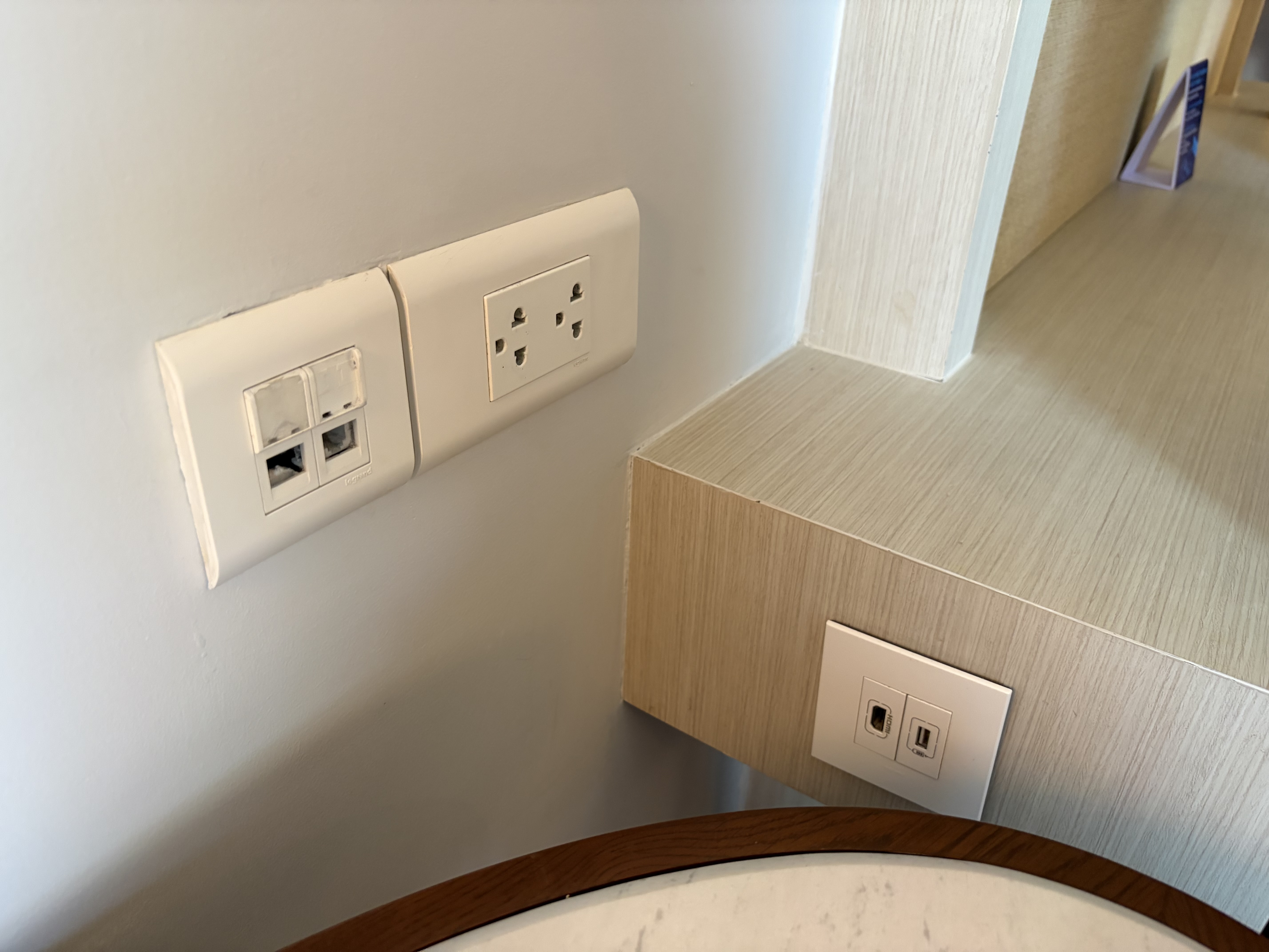 �ơ��֥벣��USB���Ų�ǽ