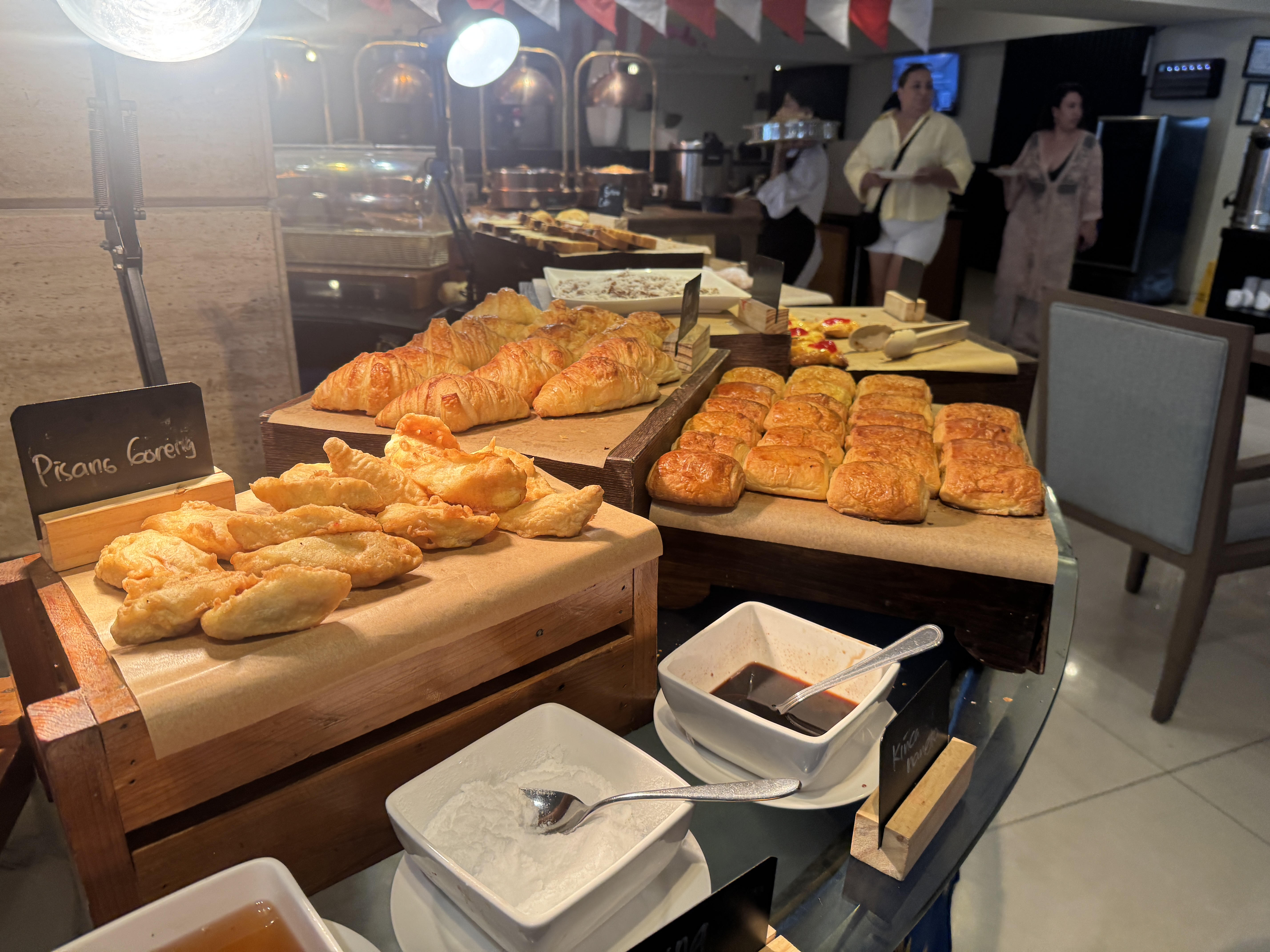 �C���h�l�V�A�̃f�U�[�g�@�s�T���S�����I